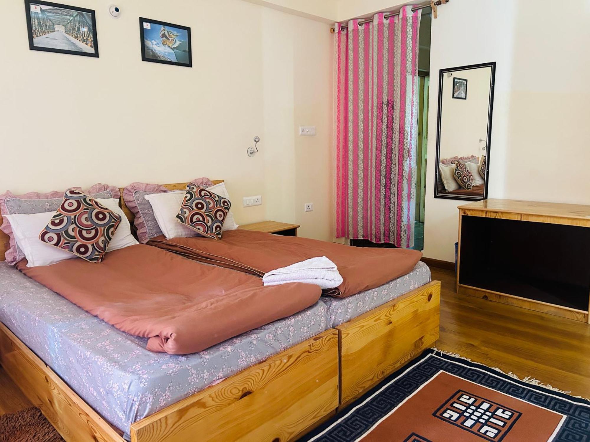 The Puma House Hotel Leh Luaran gambar